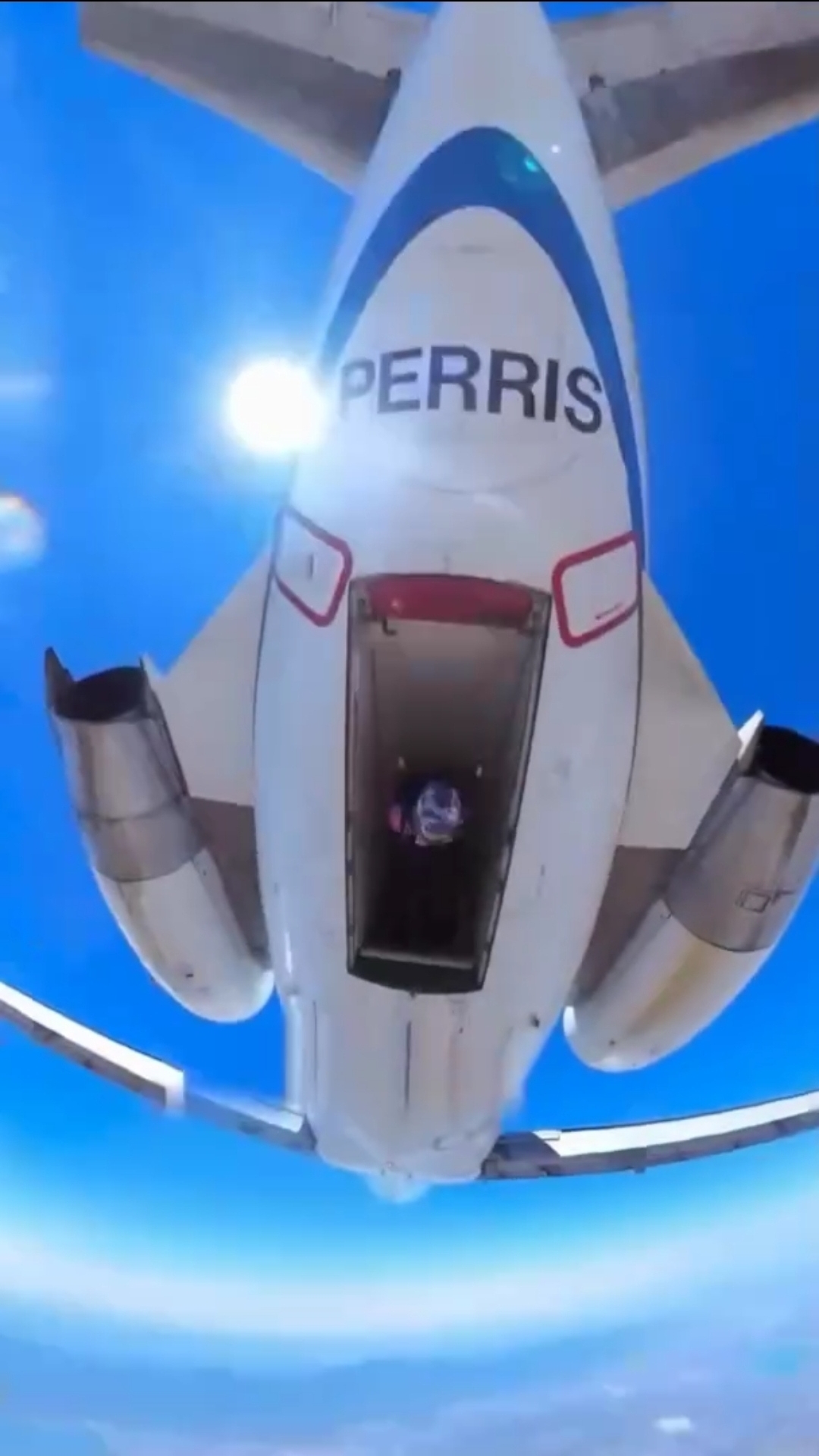 ПРЫЖОК С ПАСАЖИРСКОГО САМОЛЕТА McDonnell Douglas DC-9 в парашютном центре Skydive Perris