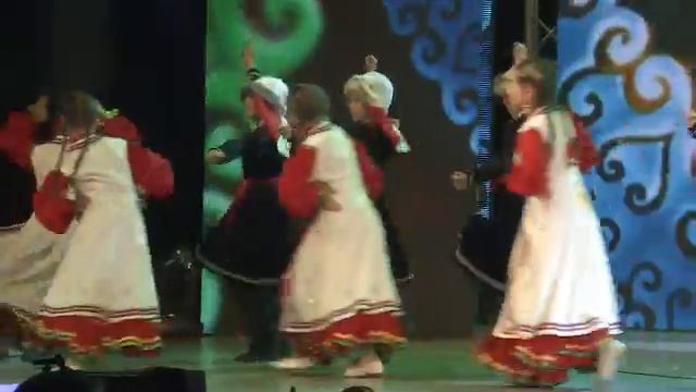 "Дарман" халыҡ бейеүҙәре ансамбле - Гөлнәзирә