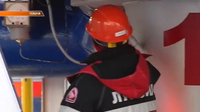 29_03_18 Выдача полисов ДМС нефтяникам.