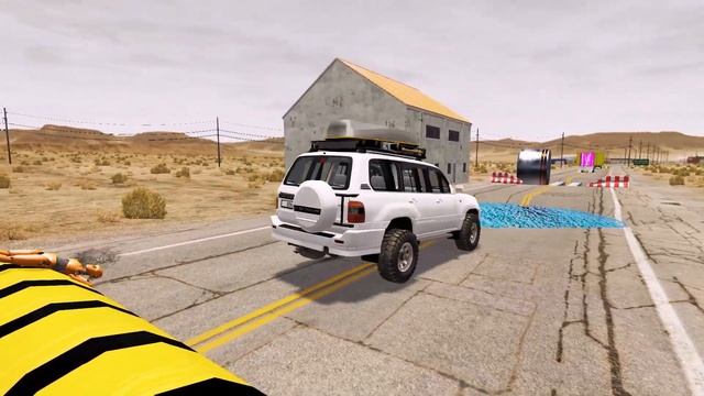 BeamNG.drive ТЕСТ  - машины врезаются на скорости! КрашТест на дороге с препятствиями! Машины и Груз