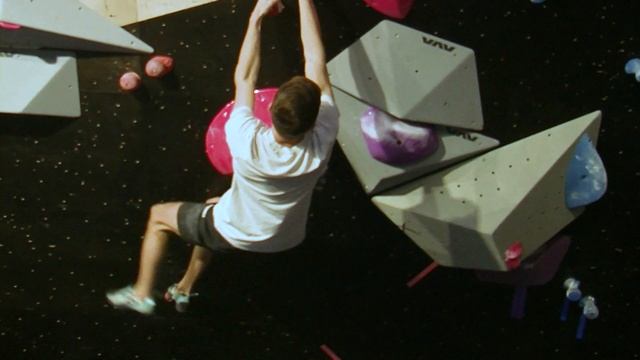 Léo Pasek, Coaching escalade (Reportage)