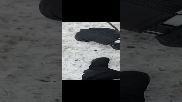 Якур проехал на попе