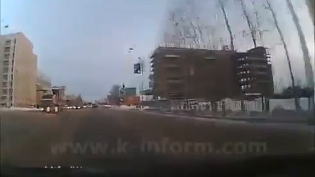 Погоня ДПС за Угонщиком 01 01 2013 г    Pursuit of Police of the Car thief