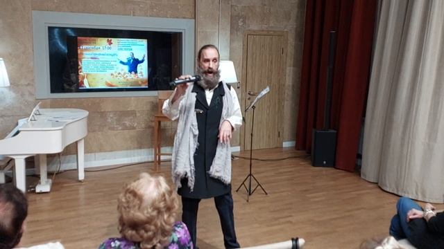 ОЛЕГ ПОПОВ, ПЕВЕЦ     "СПАСИБО ТЕБЕ РОДНАЯ"      Н .Сличенко .Романс