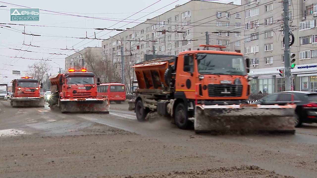 Очистка дорог и вывоз снега продолжается в Нижнем Новгороде