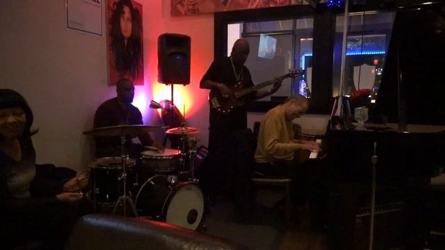 Debo Dabney Trio at Mona Lounge and Cigar Bar #11