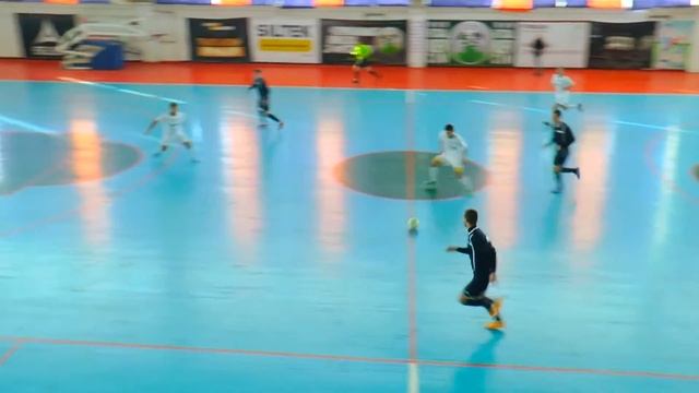 Райффайзен Банк Аваль 3:3 Альтернатива | Чемпіонат Києва з футзалу 2016 | Обзор матчу