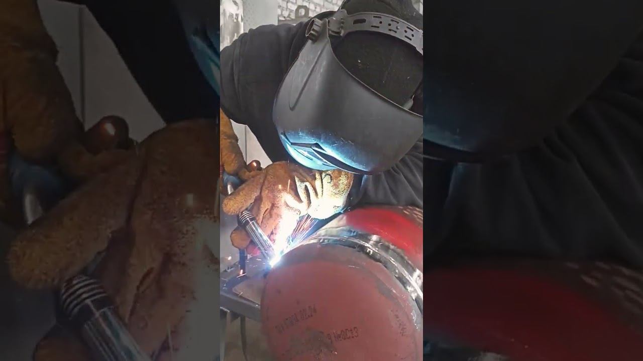С пятницей коллеги#сварщик #welding #сварка #welder #сваркатруб #полуавтомат
