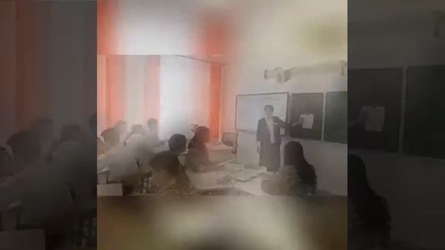 Ұстаз-Ана. 5 а сынып оқушылары М.Сайлауғазы А.Қалымбек.Жетекшісі: А.Сұлтанбекова