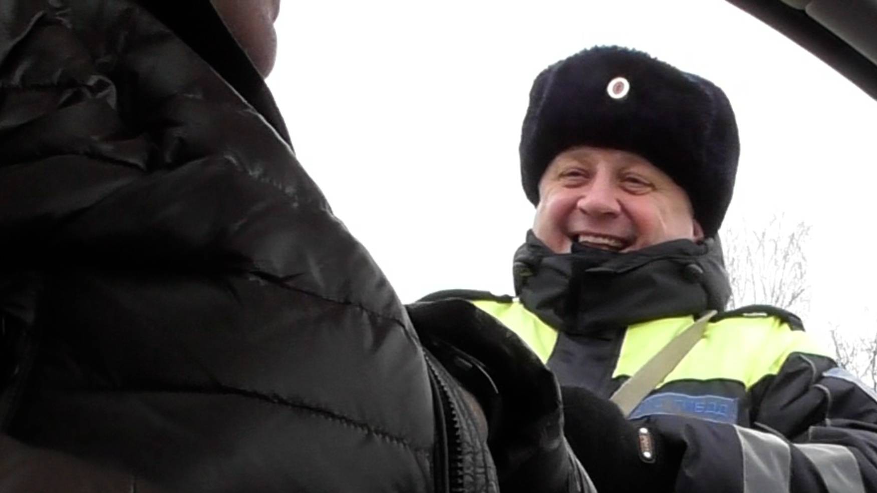 Остановили поздароваться. 2 ОСБ.