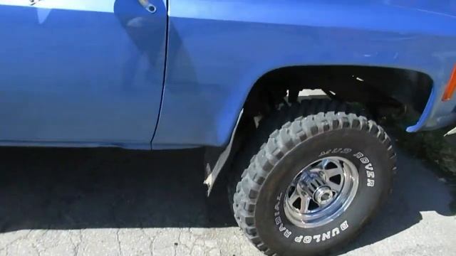 SWEET RETRO GMC JIMMY 4X4 PICKUP SEEN IN MONTREAL 9-5-19