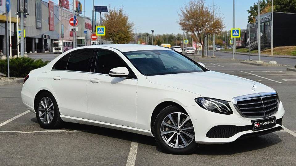 Mercedes Benz E200 , 2019