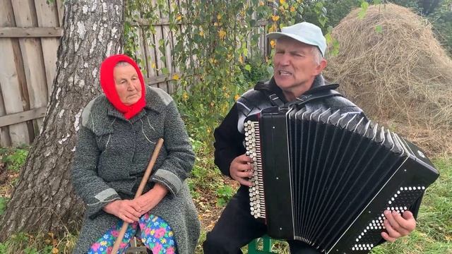 А Аверкин песня о детстве.mp4