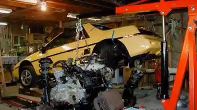 Time lapse - Fiero clutch change