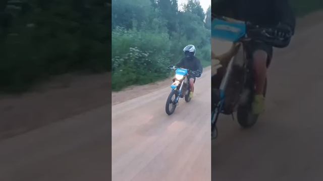 покайфуйте, почувствуйте вайб лета.