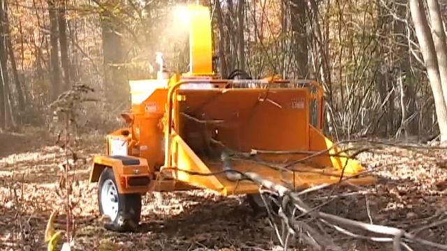 Bandit Model 65, 65XP - 6" capacity disc chipper