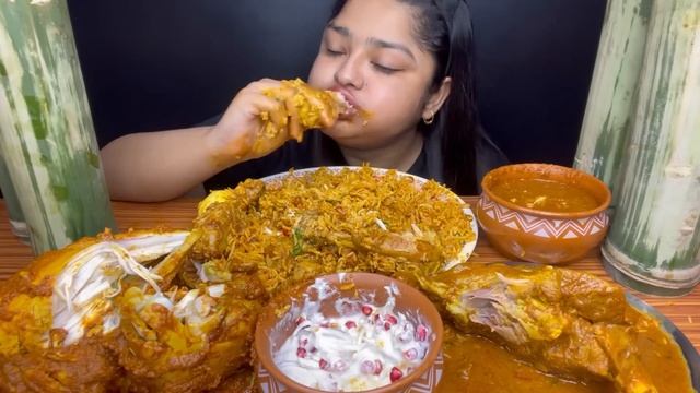 BAMBOO CHICKEN BIRYANI, SPICY MUTTON TANGDI CURRY, SPICY WHOLE CHICKEN CURRY AND RAITA | EATING SHO