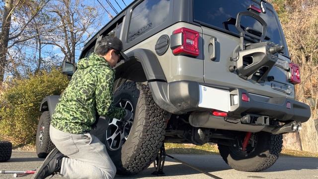 【Jeep Wrangler RUBICON】ジープ　ラングラーのタイヤローテーションを自分でやってみた