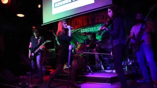 26.11.2016 Money Honey: Километры пустоты - Владивосток 2000