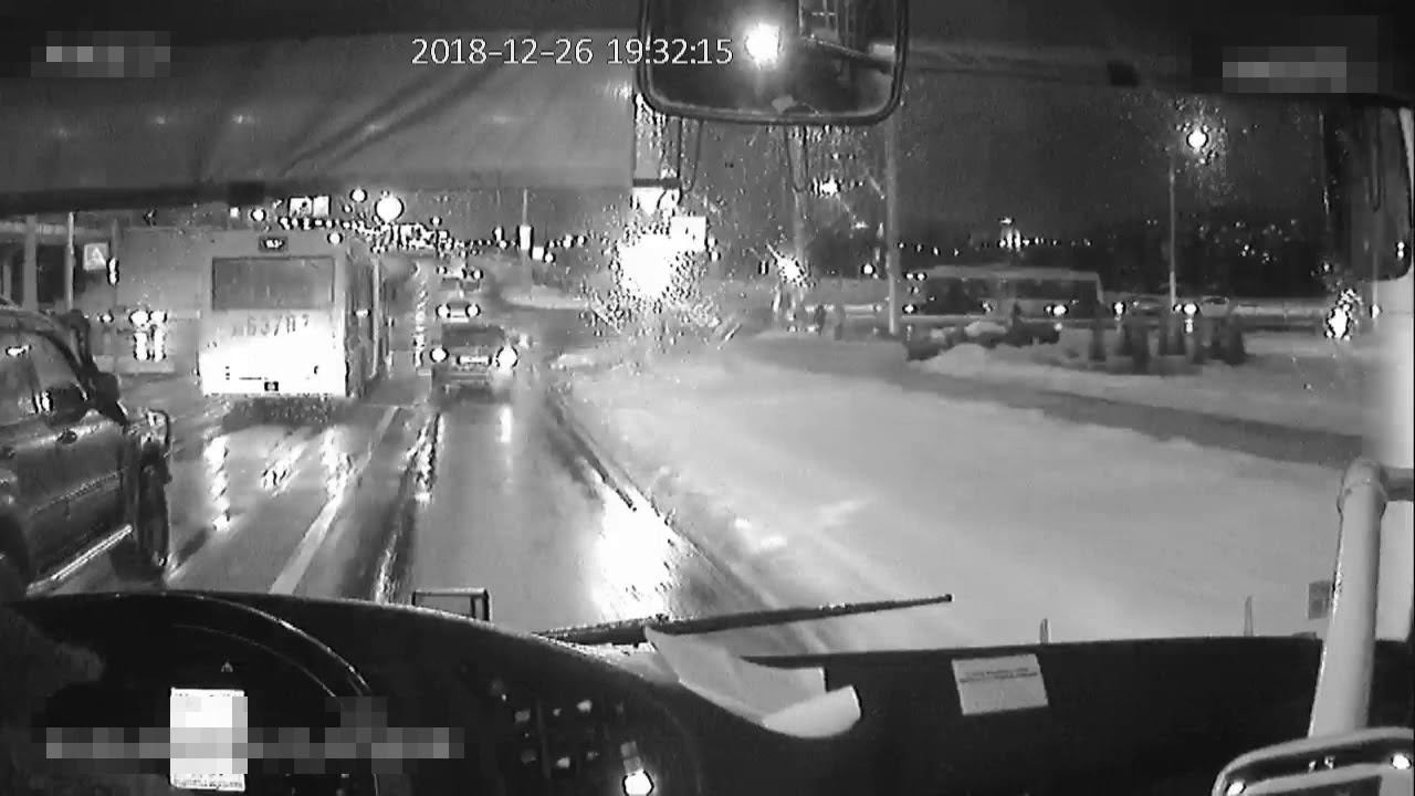 Безответственность и чувство безнаказанности.