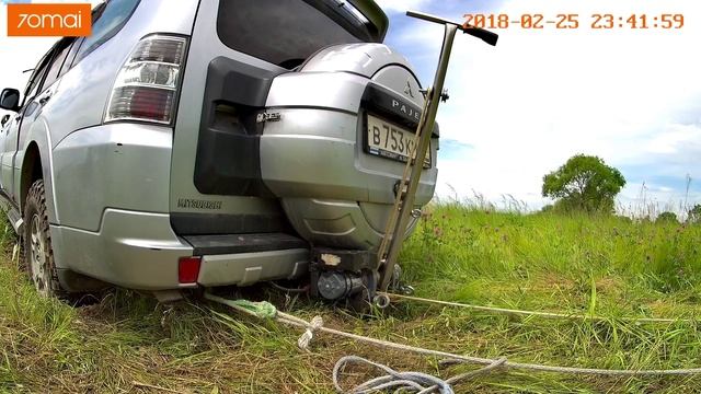 только полуподъём! когда колёса погрузились и сели на рычаг\мост