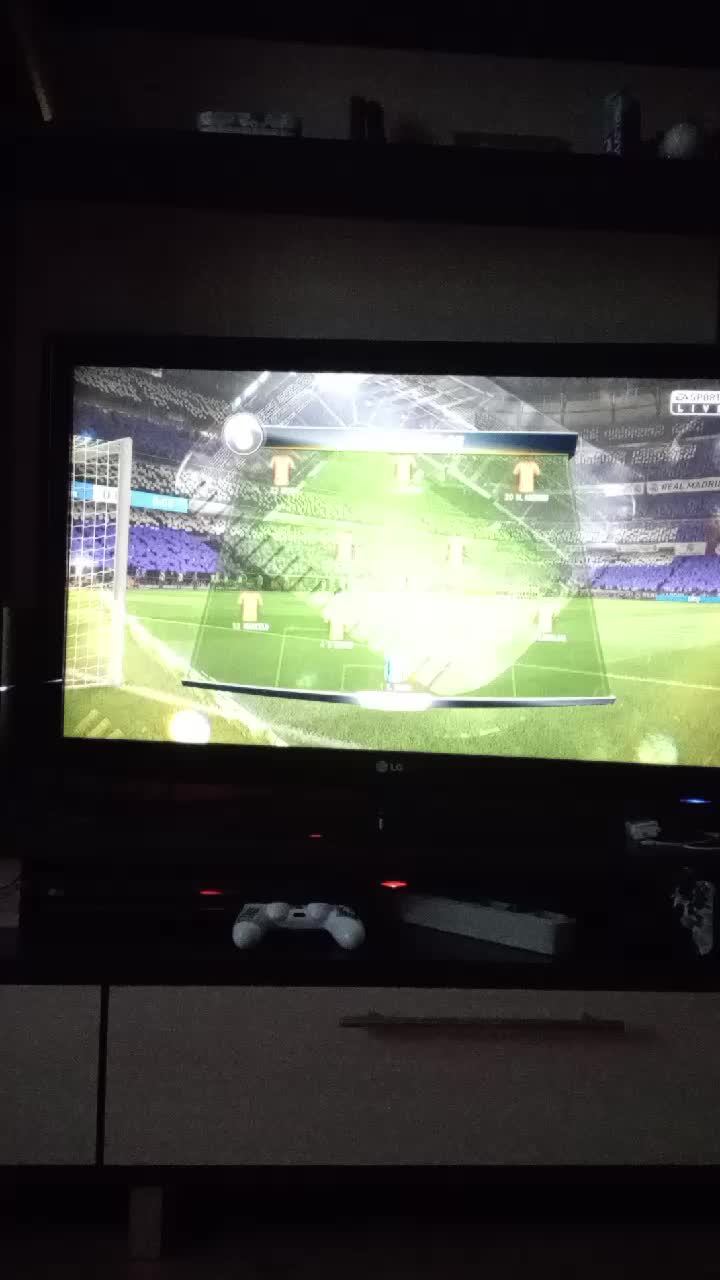 играю в FIFA