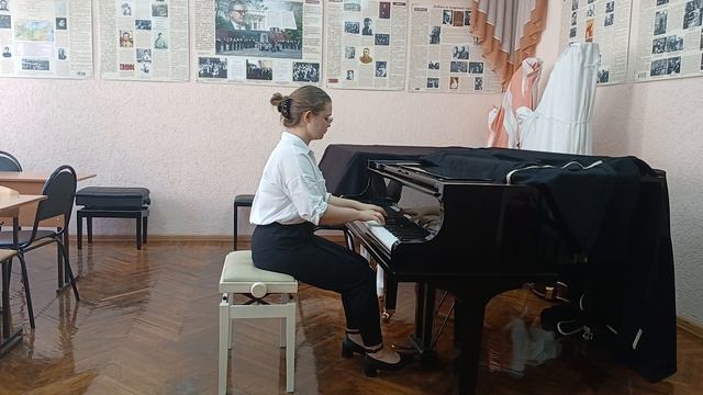 Ванина Е., 2 курс, Ф.Шопен Фантазия-экспромт