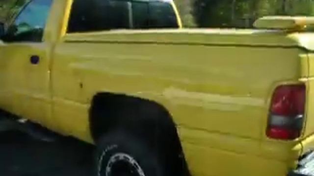 1999 Dodge Ram 1500 Pickup Yellow and Black