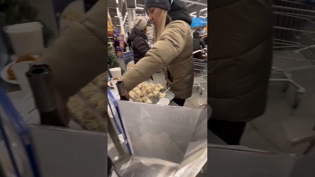 Всю дегустацию съела  #лента