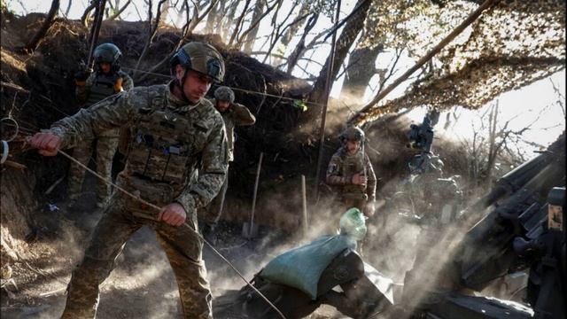 Солдатам ВСУ приходится использовать садовые тачки для боеприпасов