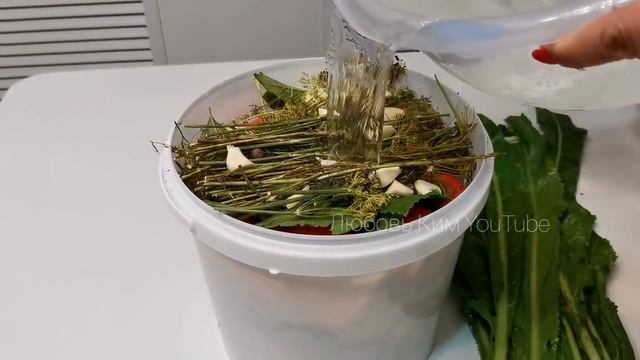 🍅🍲БОЧКОВЫЕ ПОМИДОРЫ НА ЗИМУ. Самые  ВКУСНЫЕ ПОМИДОРЫ. 🌿Легкий рецепт.🍅🍅🍅