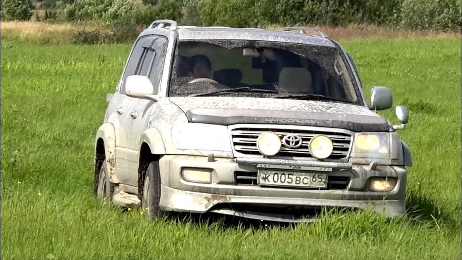 Toyota Land Cruiser VX 100 (HDJ101) - Король бездорожья?