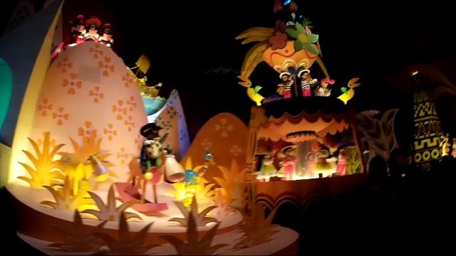 Токийский Диснейлэнд в марте 2019 года! Tokyo Disneyland "It is small world"