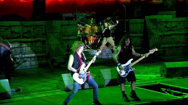 Iron Maiden - Number Of The Beast (The Book Of Souls： Live Chapter)