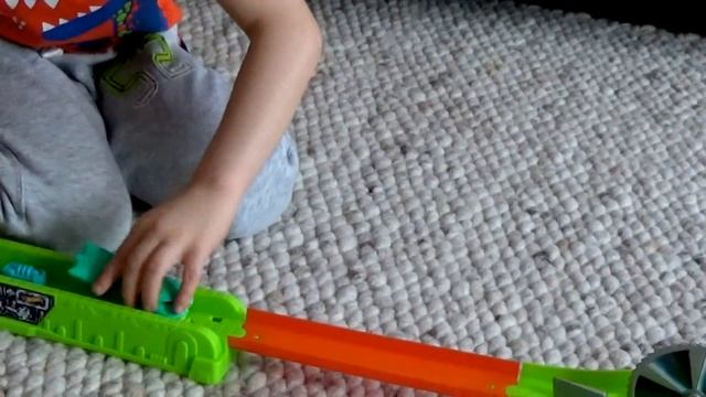 Hot Wheels Split Speeders хот вилс Трек Пила