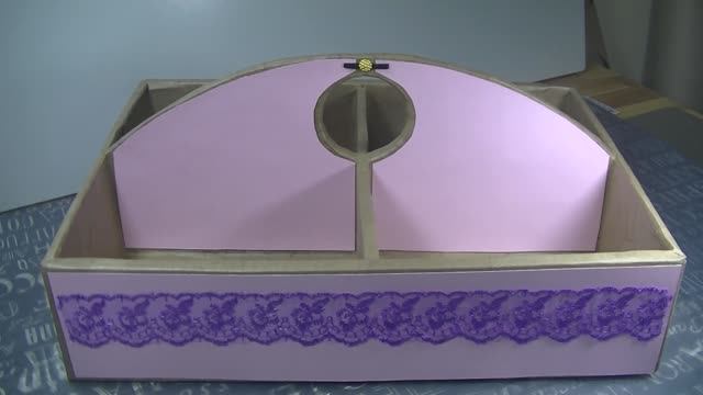 Корзинки из картона и скрапбумаги  для самых нужных мелочей своими руками .