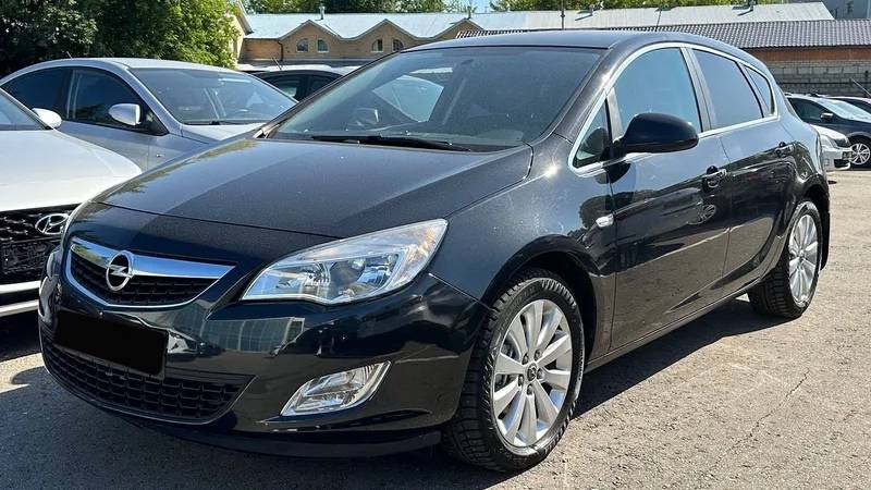 Opel Astra, 2012, 85 480 км