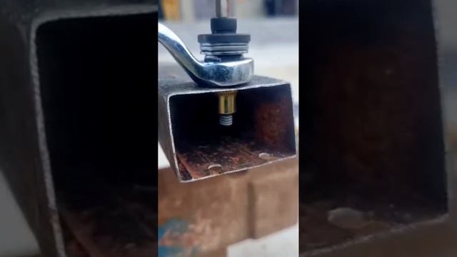 Заклепка резьбовая