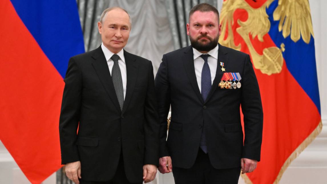 Путин присвоил Евгению Поддубному звание Героя России