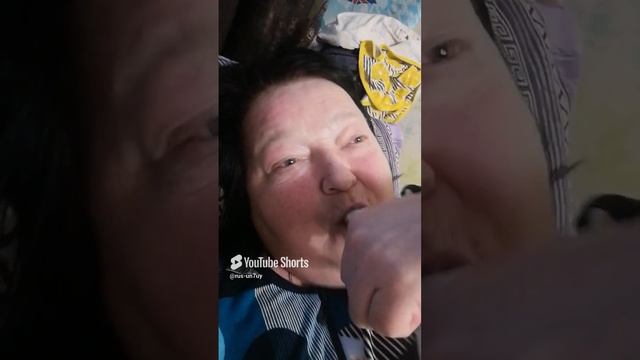 18+ лежу