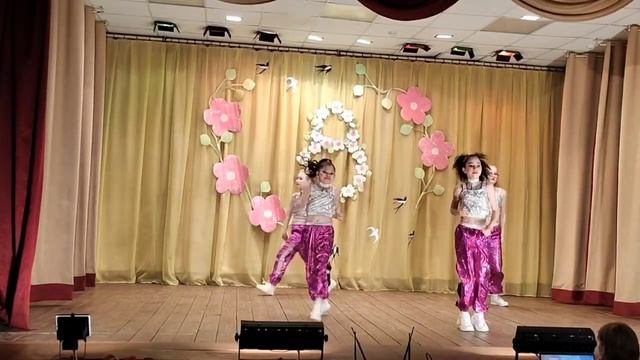 Кира 8 марта 2023 год
