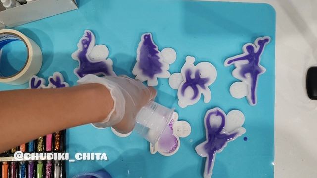 Елочные игрушки из эпоксидной смолы