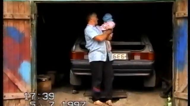 БУДНИ В ДЕРЕВНЕ И ДОМА,1997 год... (3)