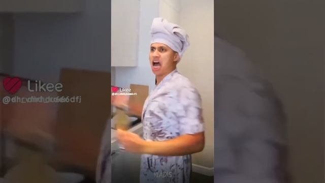 Like_7447094137044645292.mp4