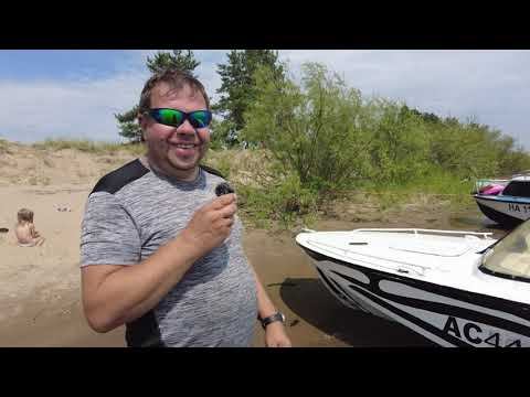 Продаю любимый катер "Амур"