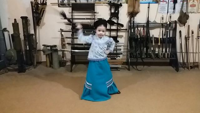 "Вы, казачки, казачки". Люба Водяхина, 6 лет. Ростов-на-Дону