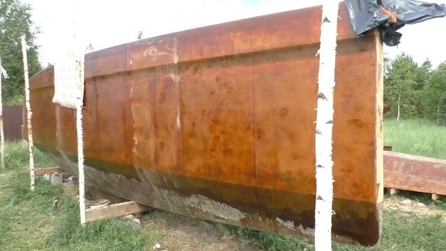 Правый поплавок строящегося парусного катамарана после зимовки. Обзор деталей.