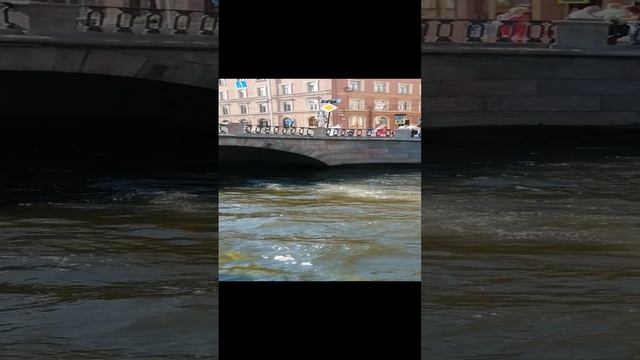 Каменный мост. Канал Грибоедова. Прогулки по Петербургу