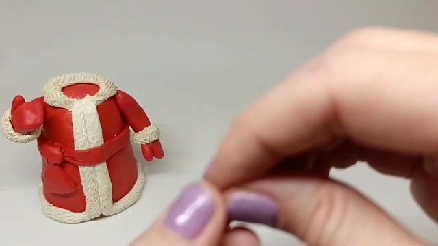 Дед Мороз из пластилина