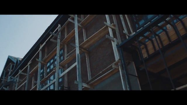 Дом в голландском стиле. Видеорепортаж со стройки.